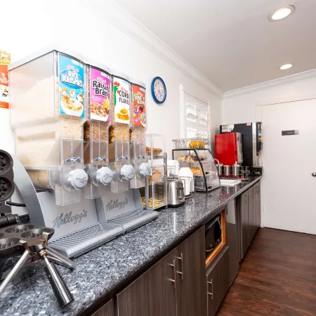 SureStay Hotel by Best Western Seaside Monterey