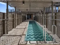 Vibe Hotel Adelaide - piscina