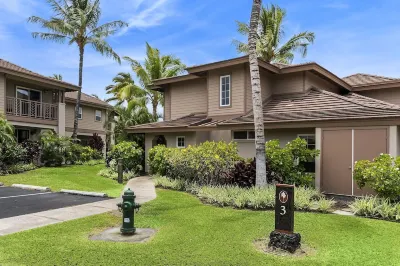 Colony Villas Waikoloa 301 2 Bedroom Villa by Redawning