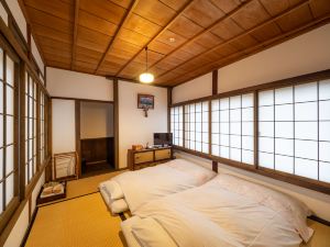 大津町家 粋世 Inase Otsu Machiya B&B