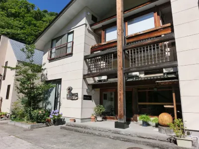 Ryokan Fujiya 시모고 초 호텔