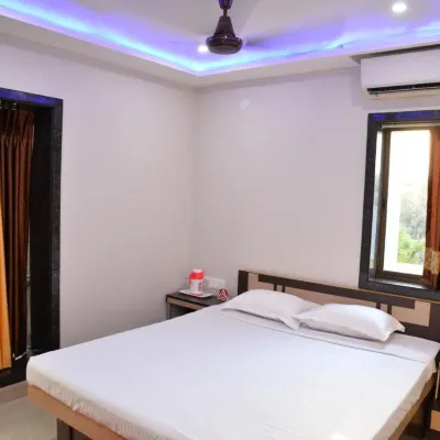 Reliable Inn Hotels near Kalighat