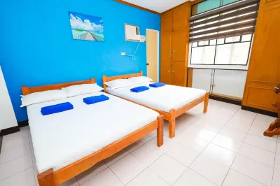 Mayon Backpackers Hostel Hotels near Sagpon Covered Court