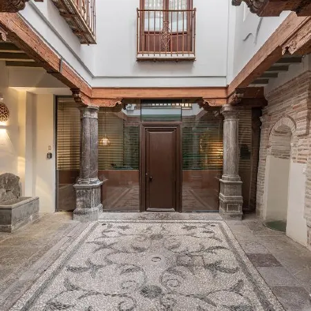 Apartamentos Boutique Granada 3000