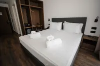 Black Diamond Hotel Dhermi Hotels near Gjipe Beach