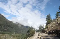 Apple Orchard Farm and Camping Hotel di Kullu