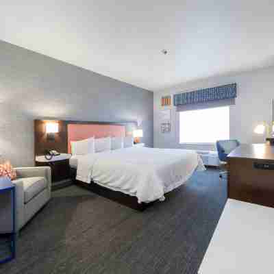 Hampton Inn & Suites Modesto-Salida Rooms