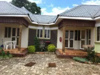 尊榮度假村小屋