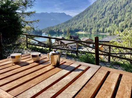 Colline 3 Отели рядом с достопримечательностью «Domaine skiable de Champex-Lac»