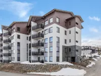 Nordic Chalet 9102  호텔