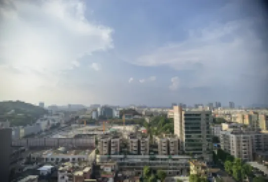 顏汐民宿（清暉園店）