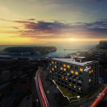 Hotel Fine Jeju Отели рядом с достопримечательностью «Библиотека «Саммэбон»»