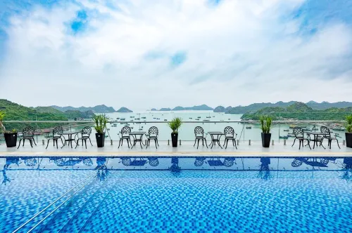 Cat ba Paradise Hotel - Sky Bar & Massage - Ocean View
