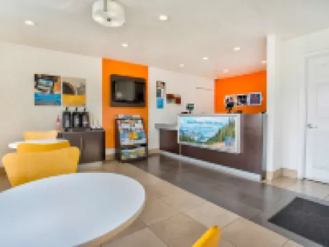 Motel 6 Salem, or - Expo Center Hotels in Salem