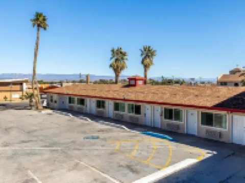 エコノ ロッジ ニードルズ ニードルズのホテル