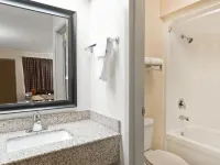 Super 8 by Wyndham Franklin Hwy 31