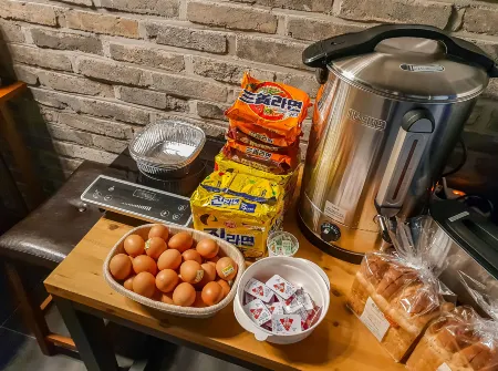 Suncheon Hotel TT Отели в г. Сунчхон