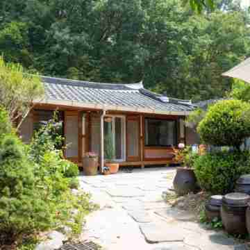 Jeonju Eoullim Hanok Stay Hotel Exterior