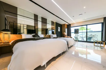 Cheongju the King Hotel Отели рядом с достопримечательностью «Университет Чхонджу»