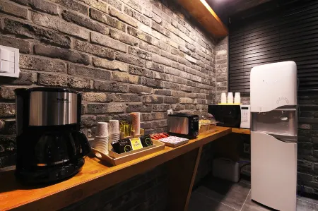 XYM Hotel Mundeok Отели в г. Пхохан