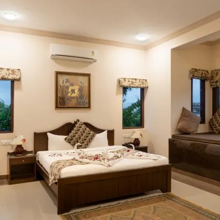 ARALIAYAS RESORT UDAIPUR