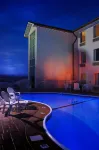 Savannah House Hotel - Pools