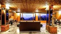 Hotel Subash Palace Hotels in Patnitop