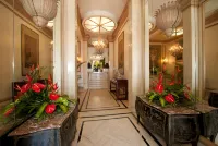 Espacio the Jewel of Waikiki Hotels in Honolulu