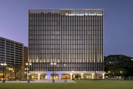 Hyatt House LAX Century Blvd Отели рядом с достопримечательностью «Докуэилер Бич»