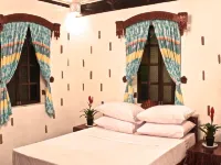 Sulyap Bed & Breakfast – Casa de Obando Boutique Hotel - مسبح