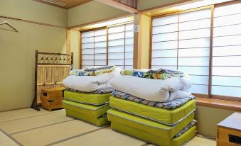 Dyeing and Hostel Nakashimaya - Female Only