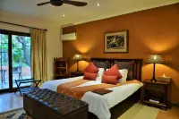 Last Word Madikwe Hoteles cerca de Madikwe Game Reserve