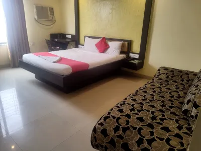 Hotel Mantri Residency Hotels near Vishal RJ