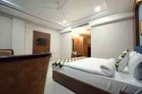 The Sky Imperial - Shahi Hotels & Resort Hotels in Натхдвара