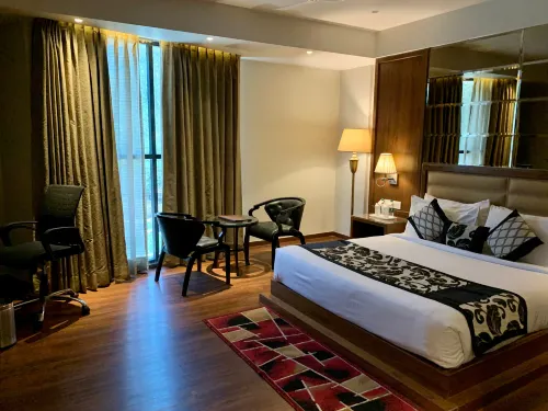 The Shaurya Hotel di Patiala