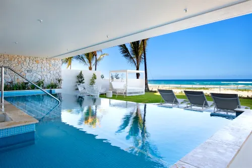 Luxico Cabana Breeze (Ocean Views)