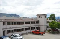 Avalon Inn - Moteles