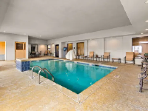 Sonesta Essential Indianapolis Airport Hotels in Plainfield