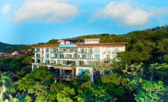 Kimpton Grand Roatan Resort and Spa - Housity