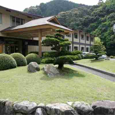 一ノ俣温泉グランドホテル Hotel Exterior