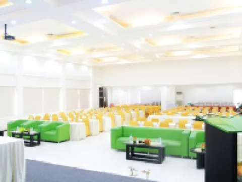 翡翠酒店 特爾納特酒店