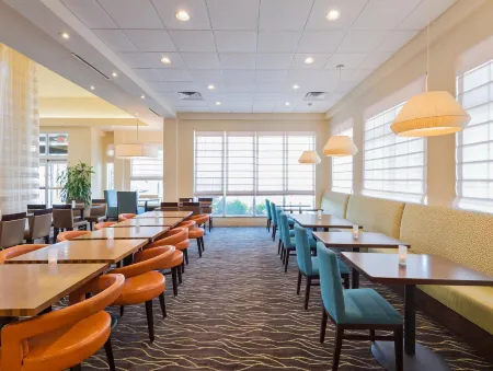 Hilton Garden Inn Philadelphia/Ft. Washington Отели в г. Челтнем Тауншип