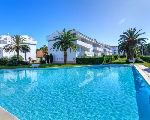 Green Club Duplex Hotels in Pals