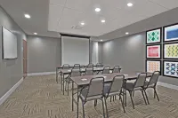 Holiday Inn Express & Suites Harrisburg S - New Cumberland