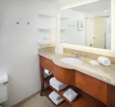 Hampton Inn Parsippany - Parkplatz