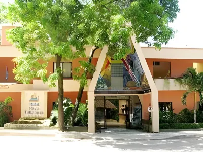 Hotel Maya Tulipanes Palenque Hotel di 