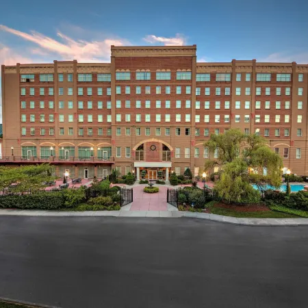 Carnegie Hotel & Spa