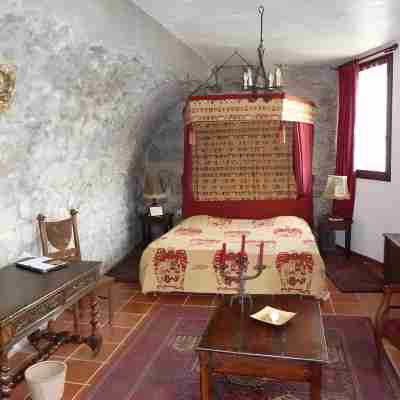Château de Trigance Rooms