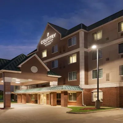 Country Inn & Suites by Radisson, DFW Airport South, TX Hotels near Walmart Supercenter