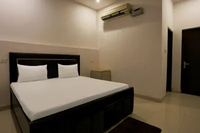 OYO 815316 Hello Home Hotel